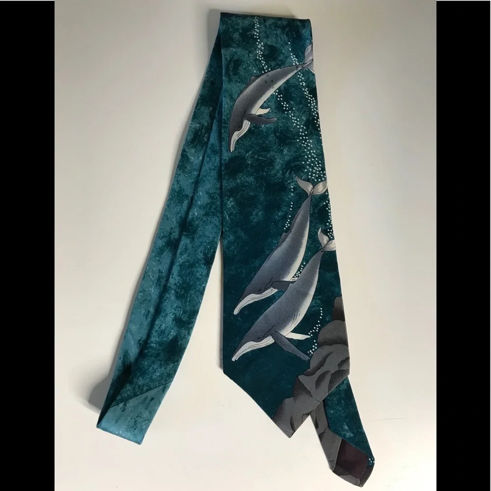 Vintage dead stock WWF humpback whale tie
